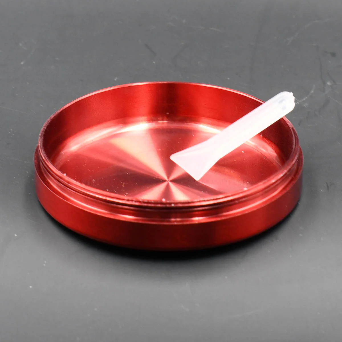 Sharpstone 4-Piece Aluminum Metal Grinders with Scraper - Image 7
